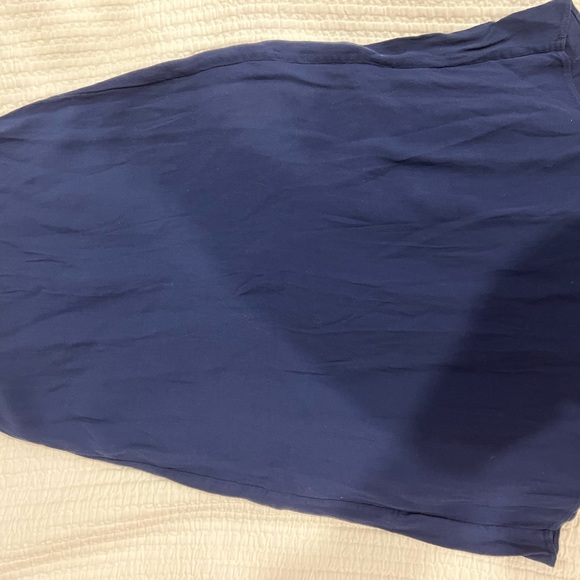 Aritzia MIDI Skirt Navy size 0 - Picture 6 of 6